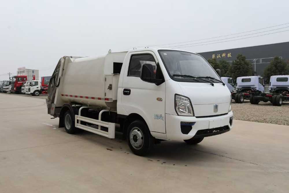 吉利V5E純電動3方壓縮垃圾運輸車